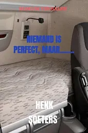 NIEMAND IS PERFECT, MAAR........ cover image