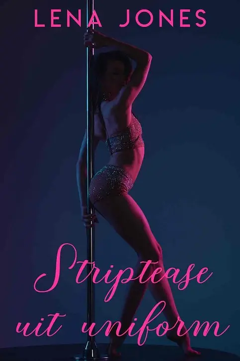 Cover image of Striptease uit uniform